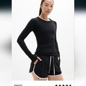 Athleta Momentum Women’s Black Long Sleeve Tee Large Black NWT